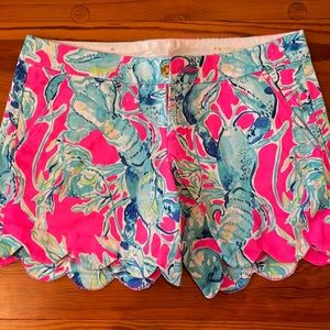 Lilly Pulitzer buttercup stretch short